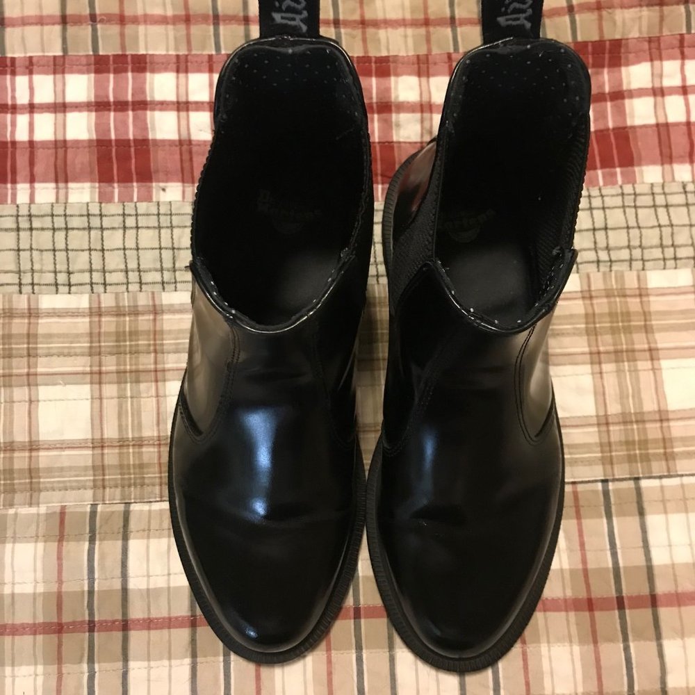 Dr. Martens Black Chelsea Boot Flora Size US 7